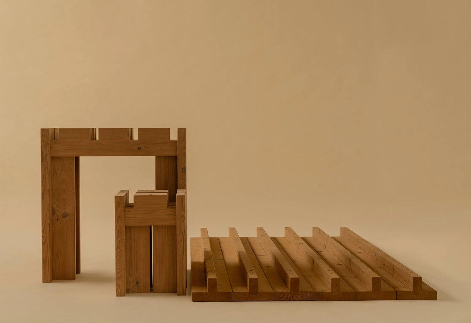 013 Osa Outdoor Dining Table