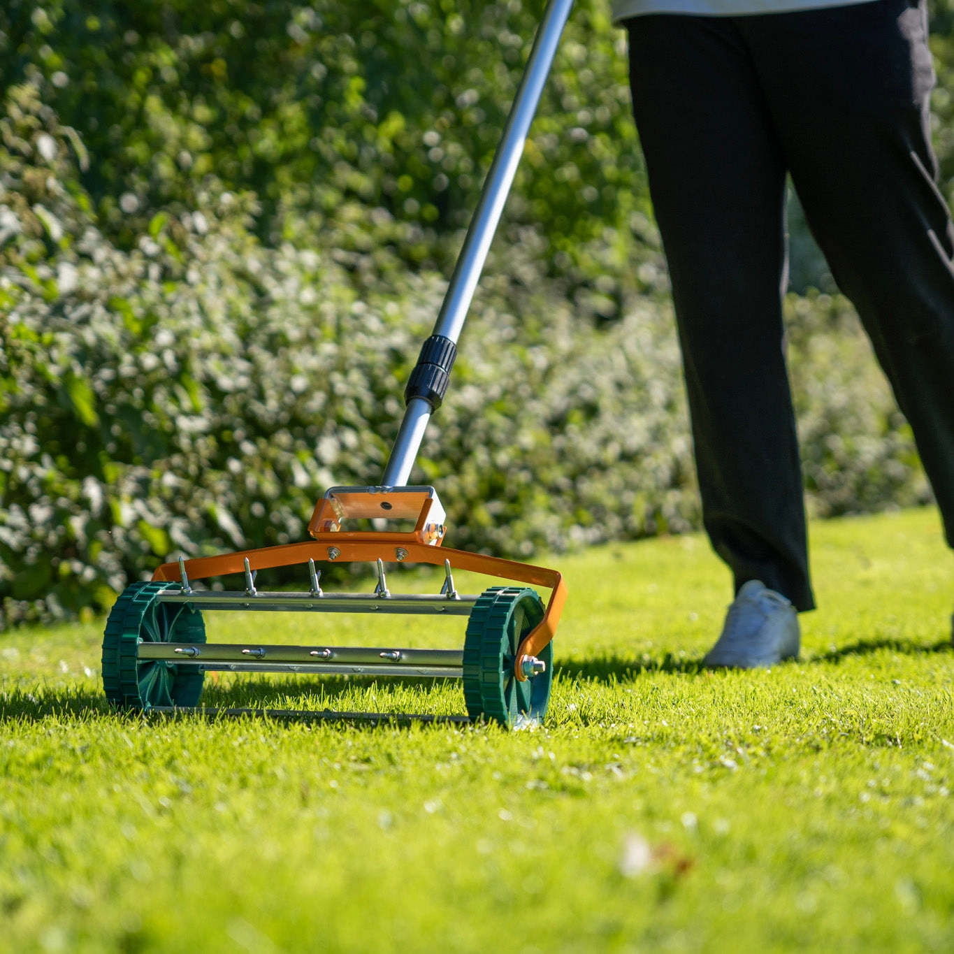 100cm Lawn Leveller & Aerator  Orange