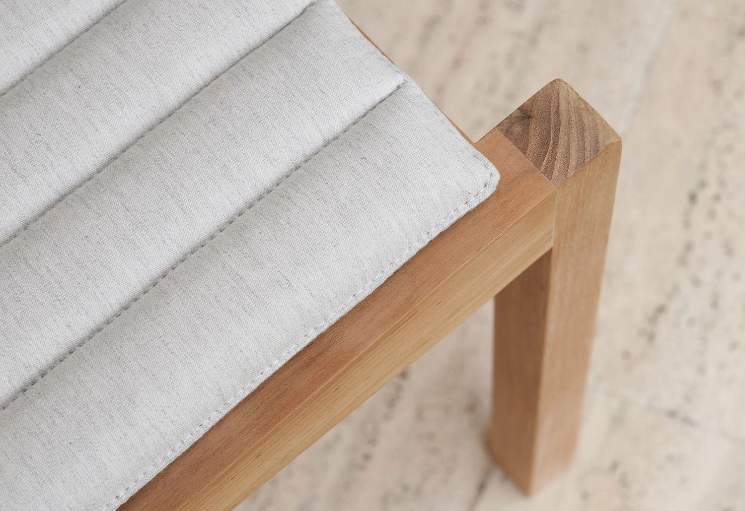 AH912 Outdoor Table Bench