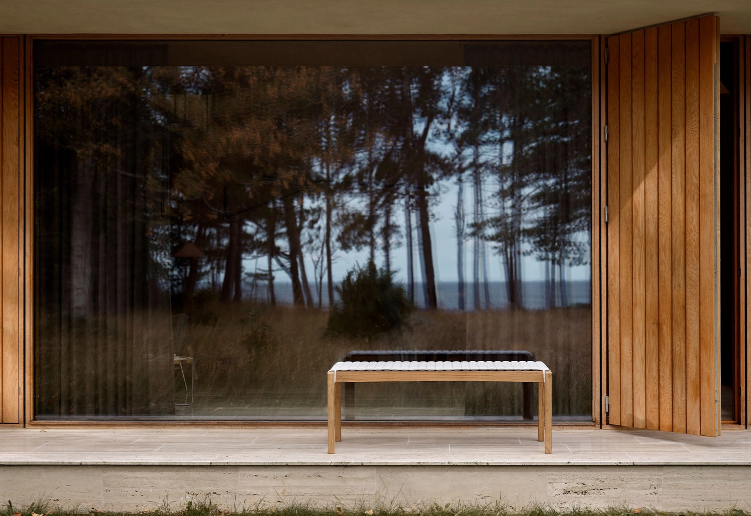 AH912 Outdoor Table Bench