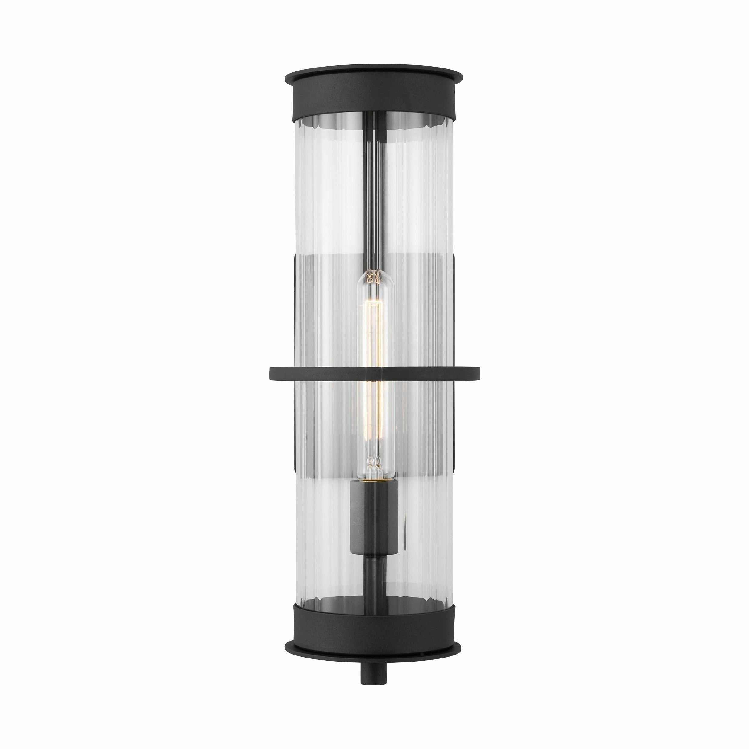 Alcona Large 1-Light Outdoor Wall Light (with Bulb)Weatherproof outdoor lighting