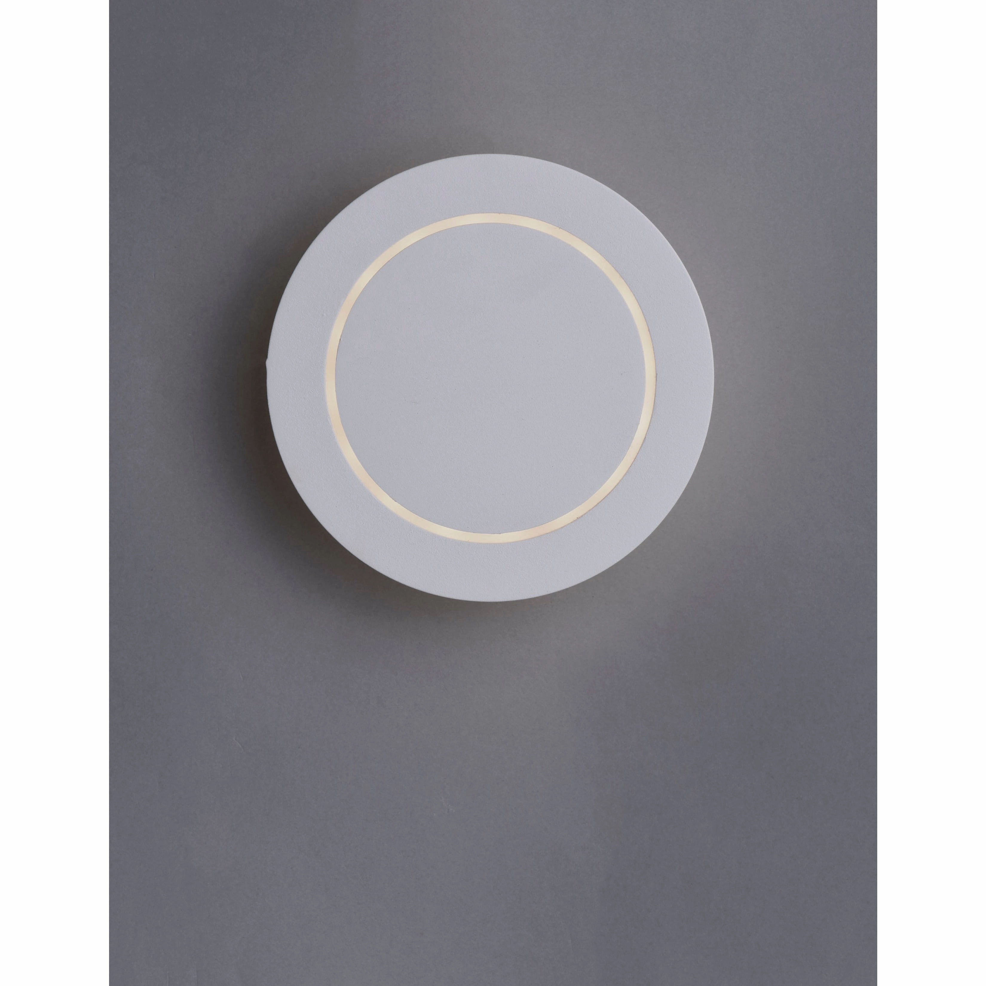 Alumilux: Omicron LED Outdoor Wall Sconce