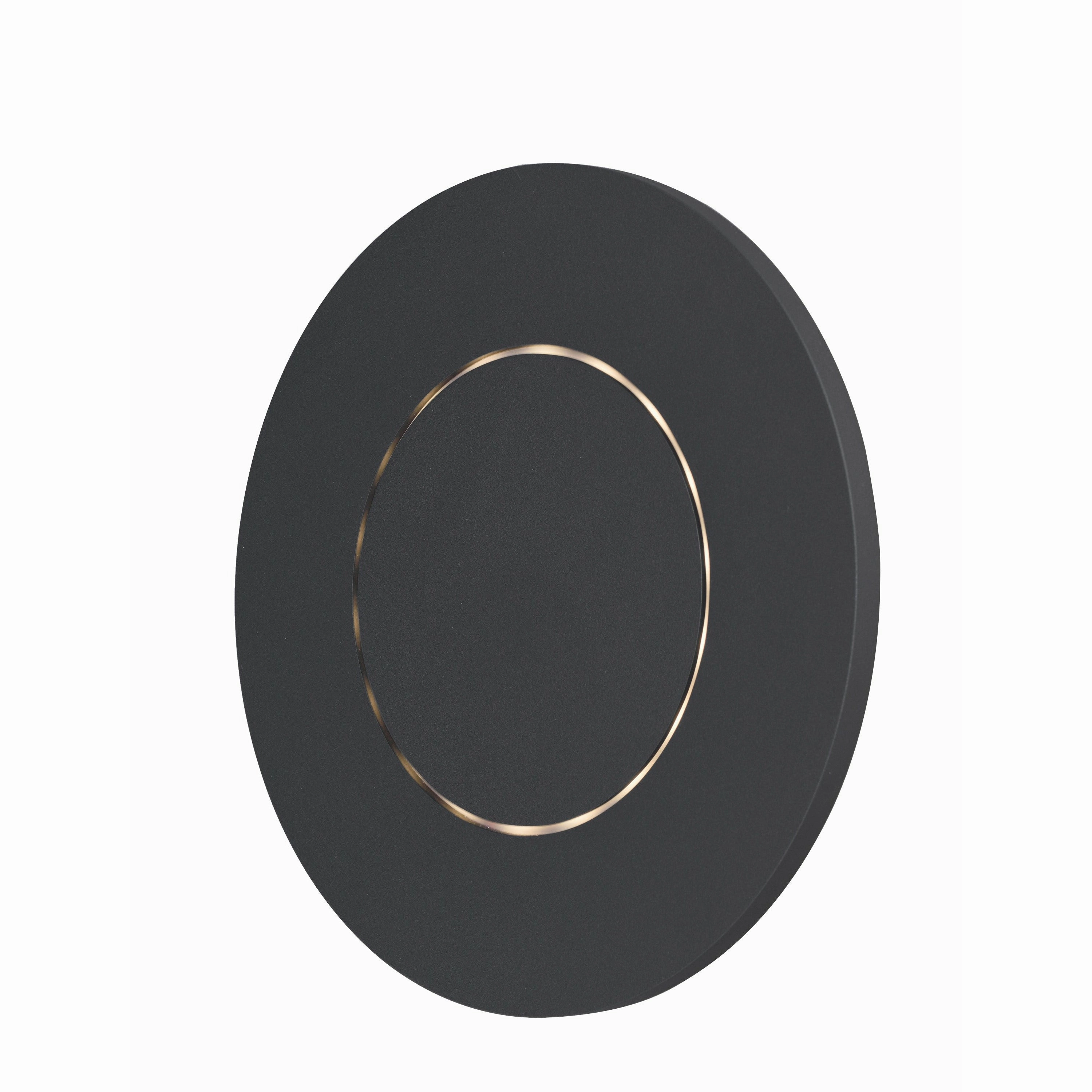 Alumilux Omicron Outdoor Wall LightWeatherproof outdoor lighting