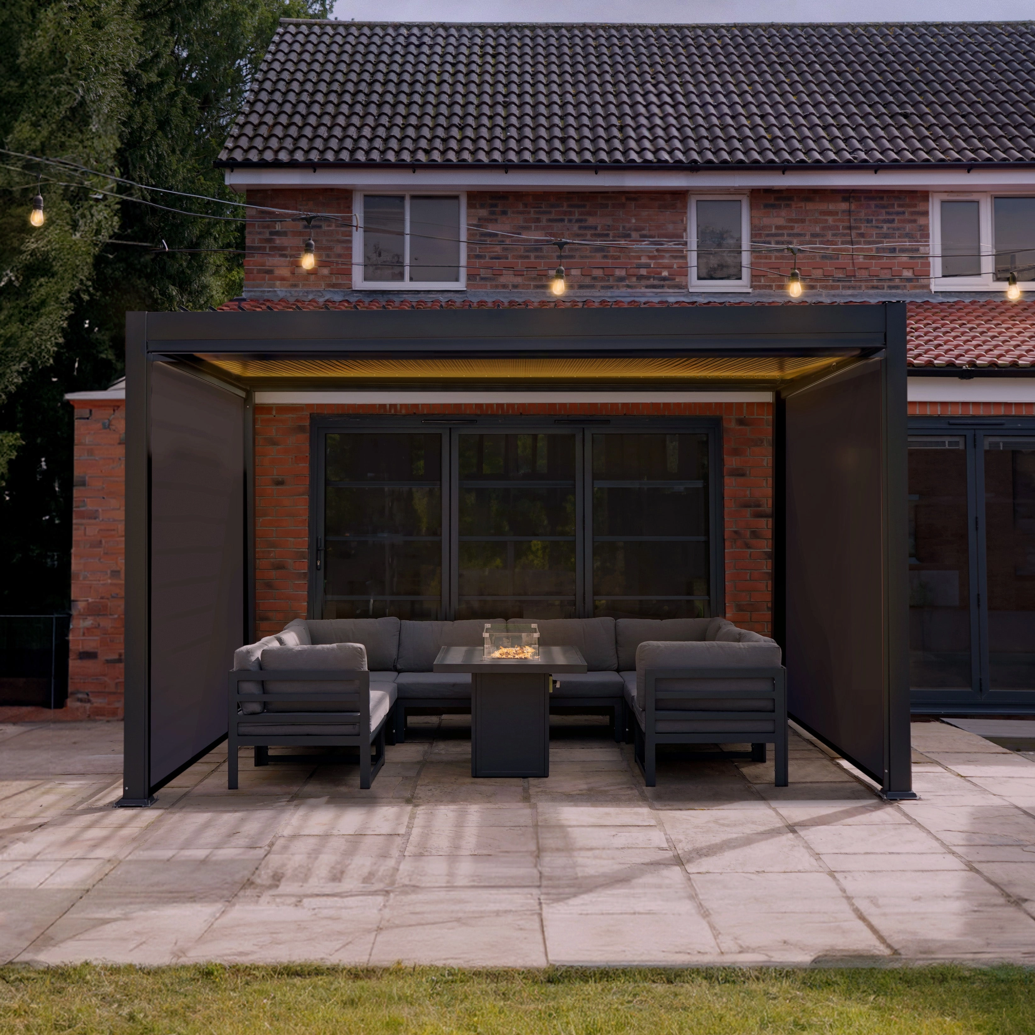 Aluminium Pergola With Anthracite Blinds & LED Lights - 3m x 4m