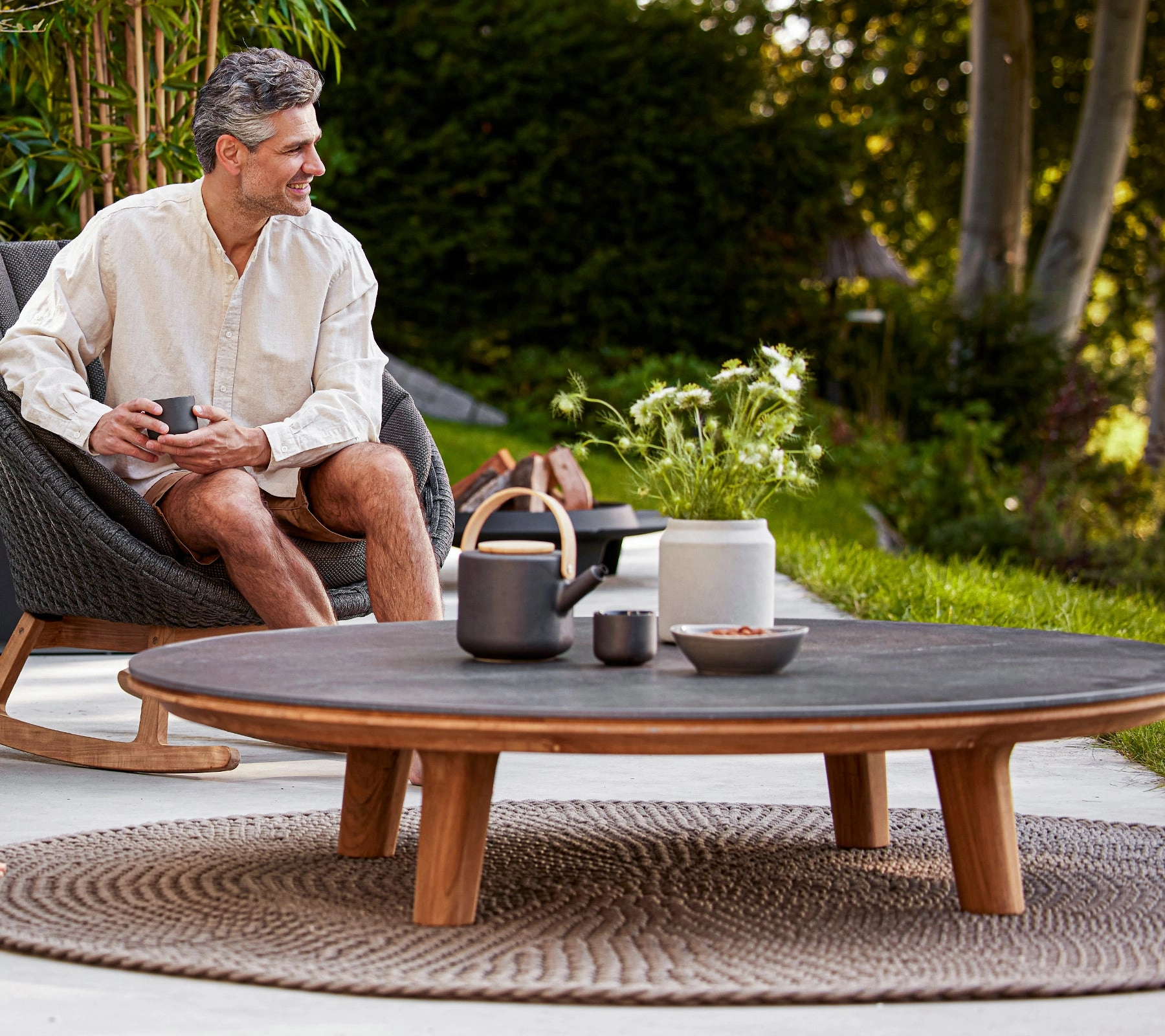 Aspect coffee table, dia. 144 cm