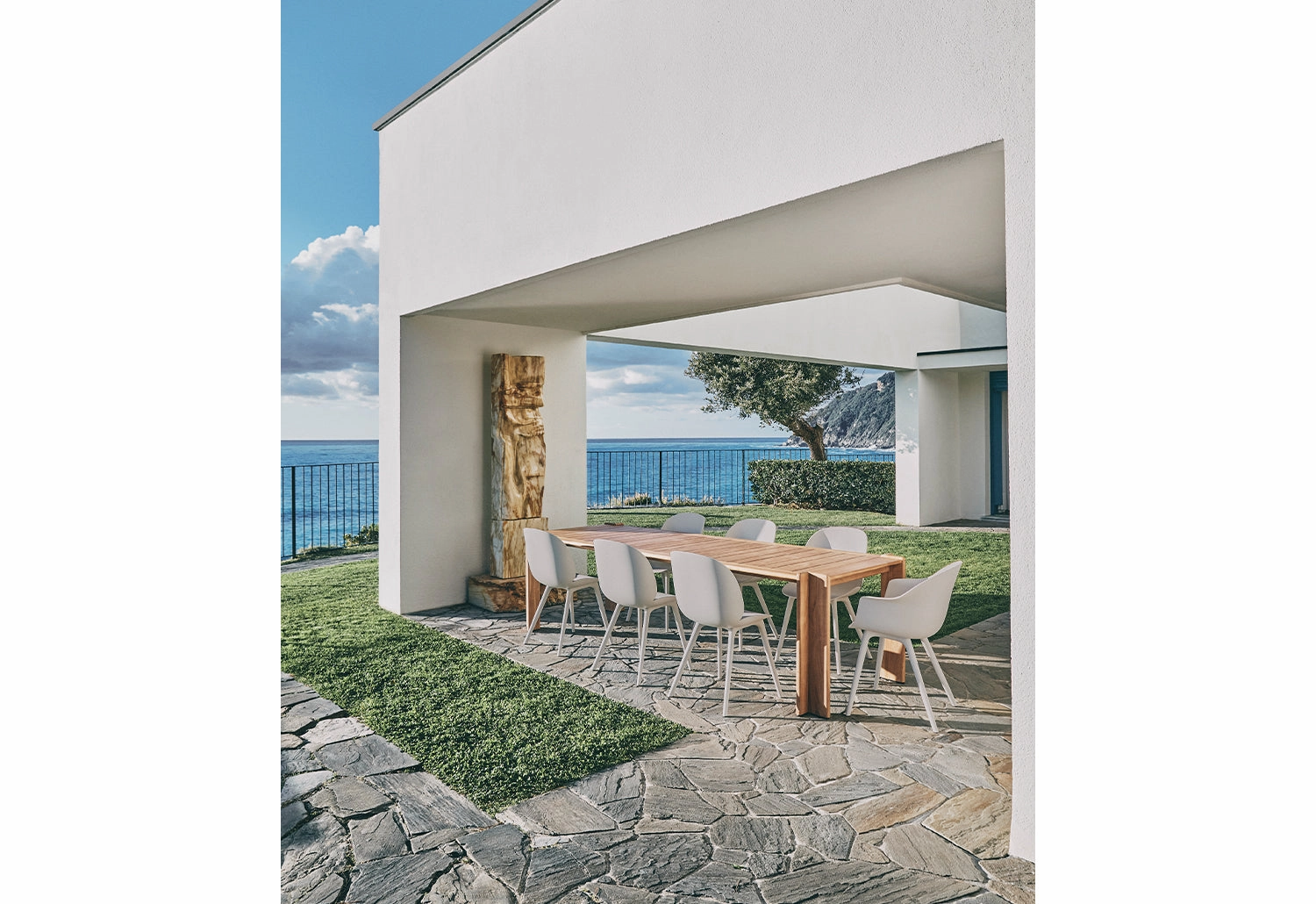 Atmosfera Outdoor Dining Table