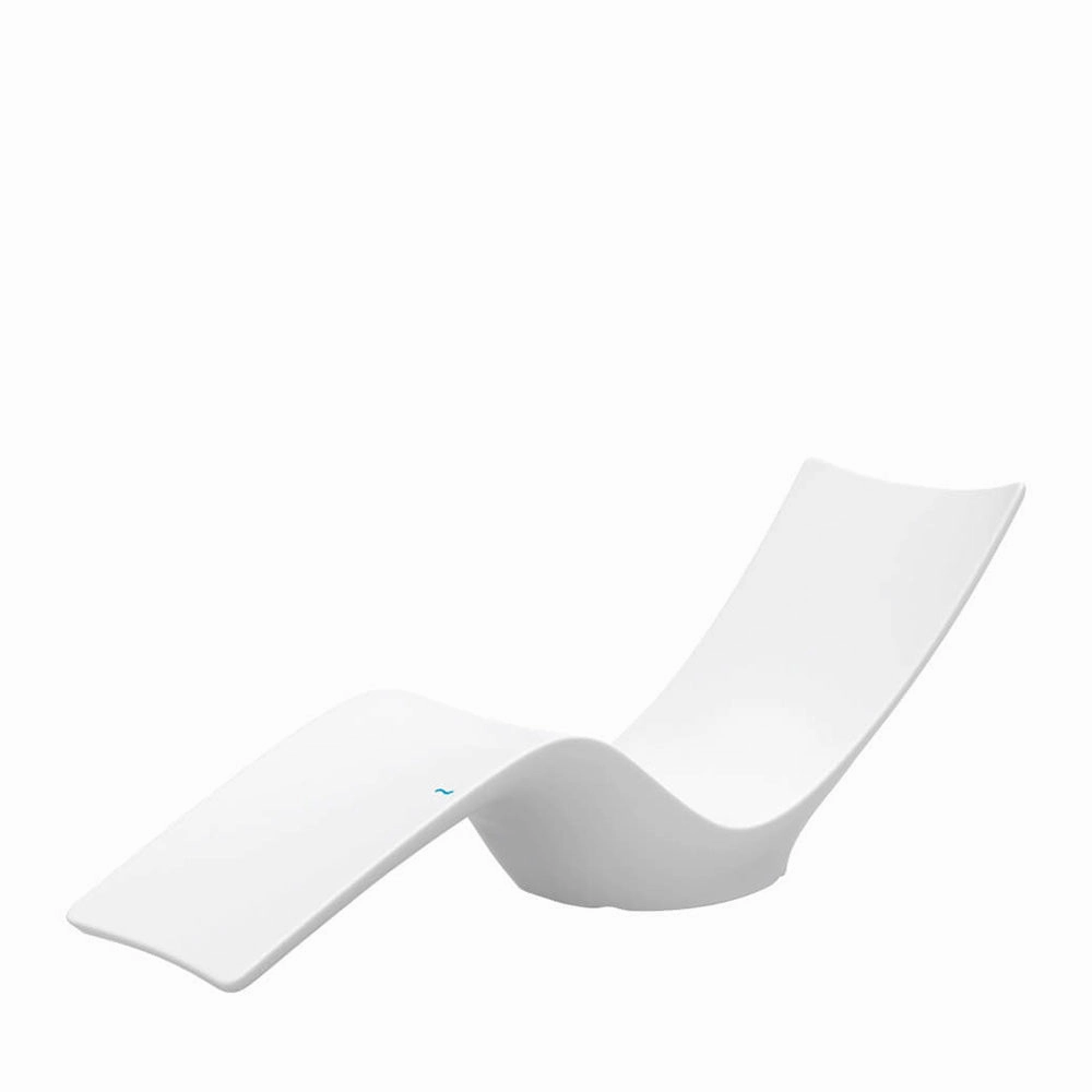 Autograph ChaiseHDPE eco-friendly polywood furniture set