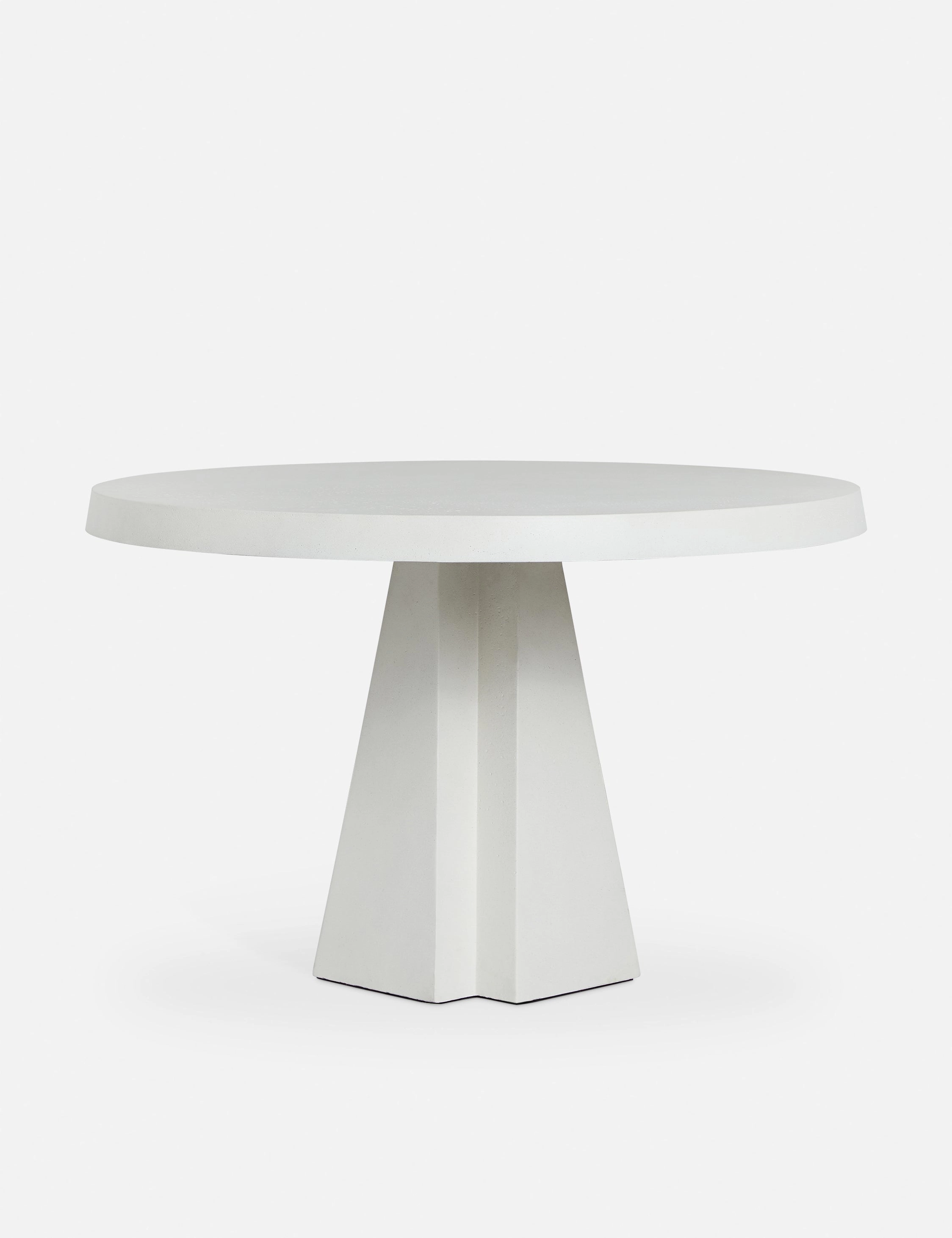 Avila Indoor / Outdoor Round Dining Table