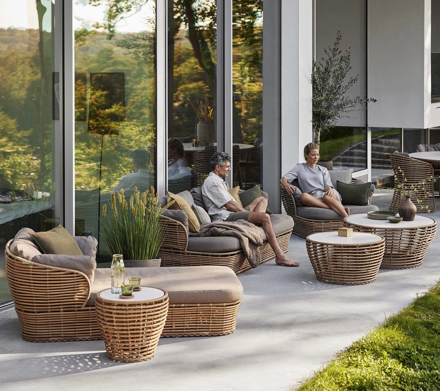 Basket lounge chair