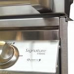 BeefEater Signature S3000S 32" 4-Burner Standard Built-In Barbecue Grill 12840