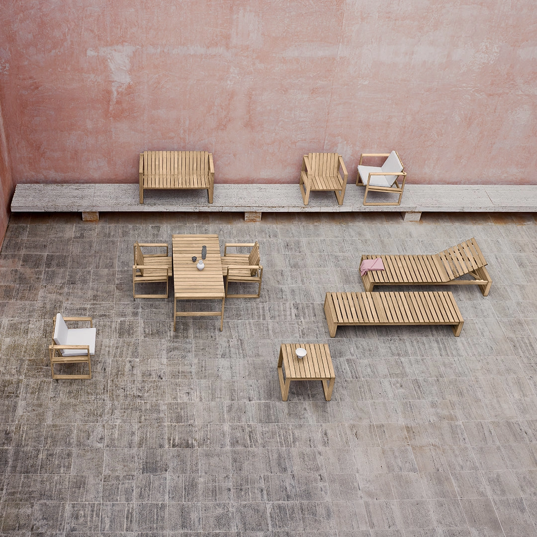 BK15 Dining Table