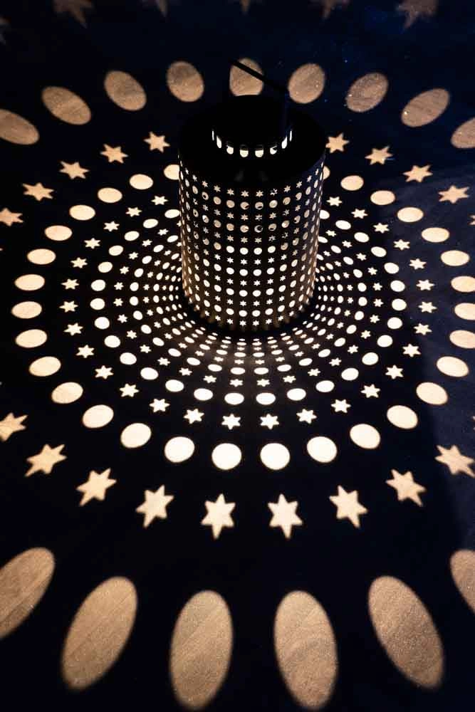 Black Star Solar Light
