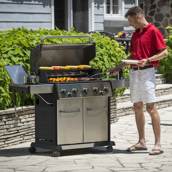 Broil King Baron S 590 PRO Infrared 5-Burner Gas Grill