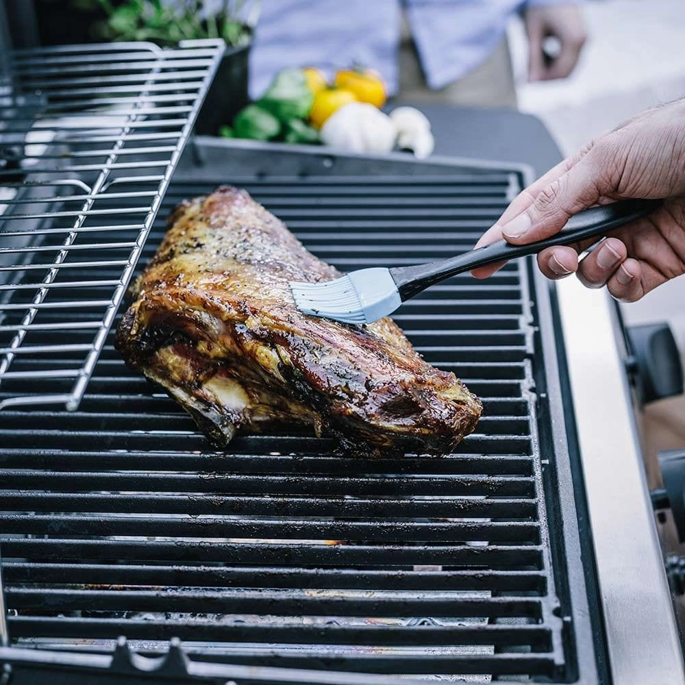 Broil King Porta-Chef 320 Gas Grill Liquid Propane - 952654