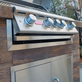 Bull Grills 30-Inch Finishing Frame 49328Stainless steel BBQ tool set