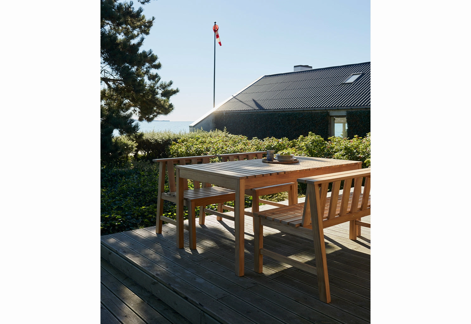 Cadence Dining Table
