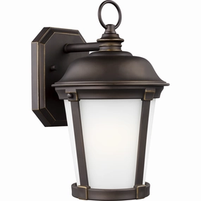 Calder Medium 1-Light Outdoor Wall Light (with Bulb)Weatherproof outdoor lighting