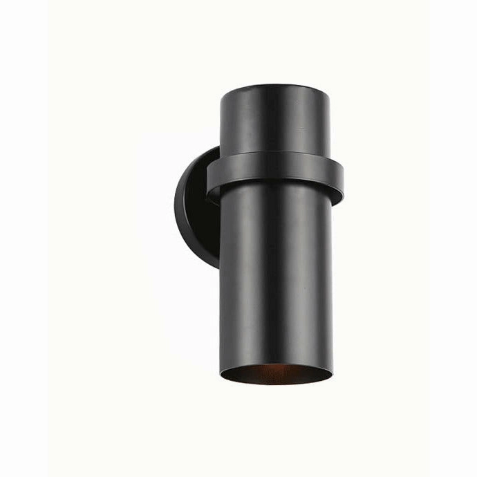 Canarm Gavi Outdoor Wall LightWeatherproof outdoor lighting