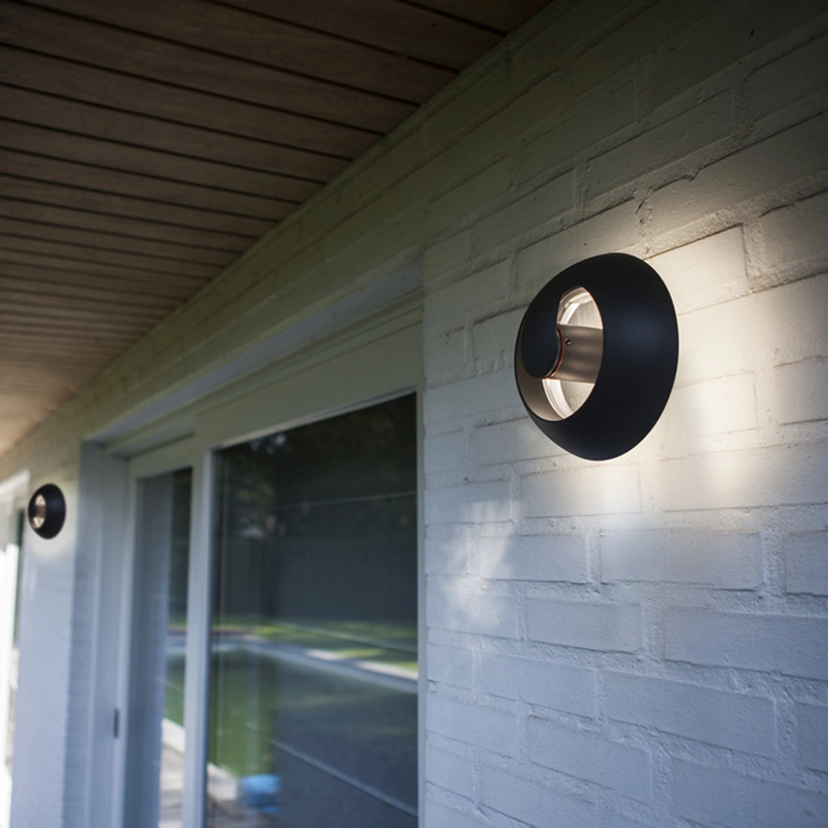 CGC CELESTE Dark Grey Modern Circular LED Wall LightMotion activated driveway security lights