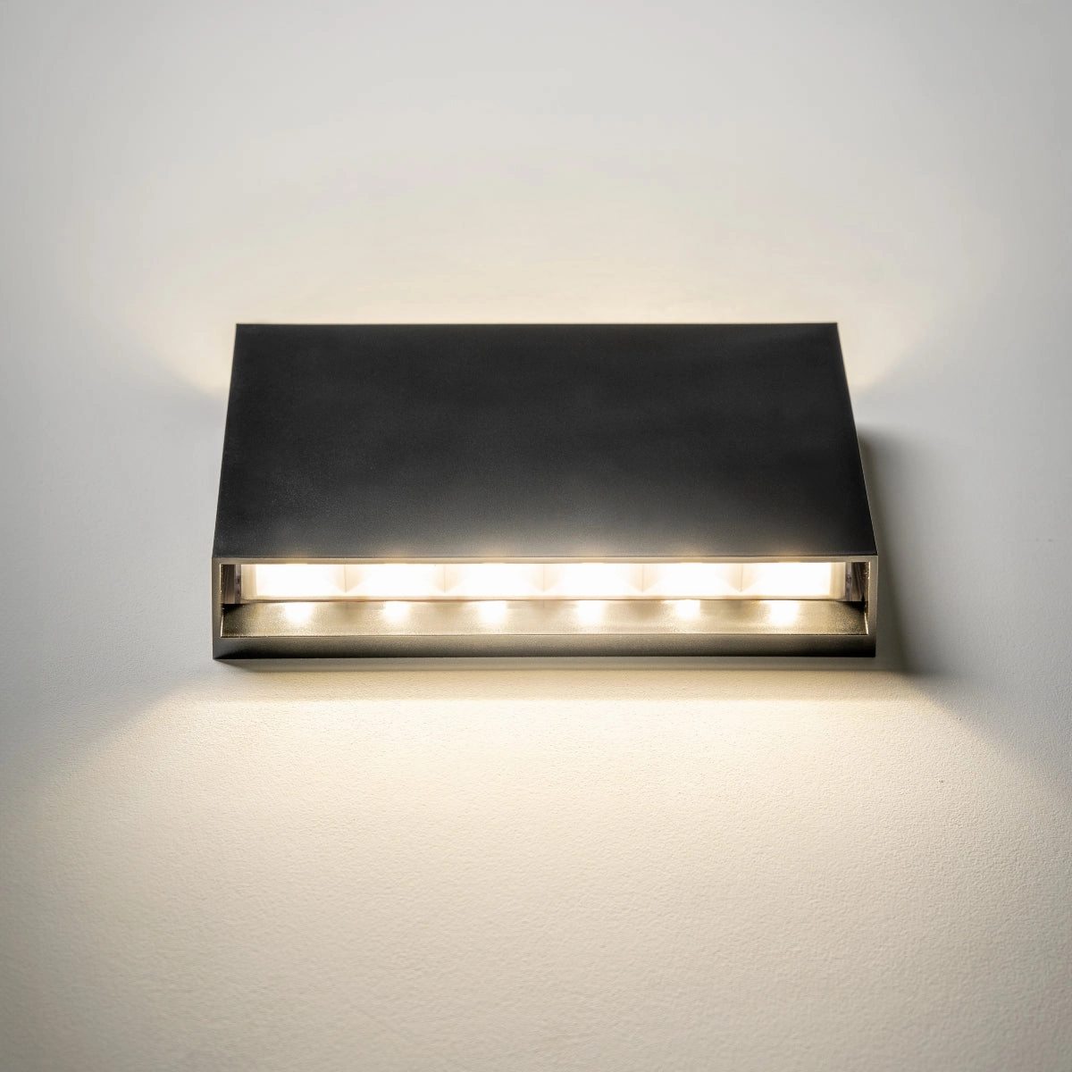 CGC DONNA Black Slim LED Outdoor Wall Light Up and Down 4000k Natural White IP65