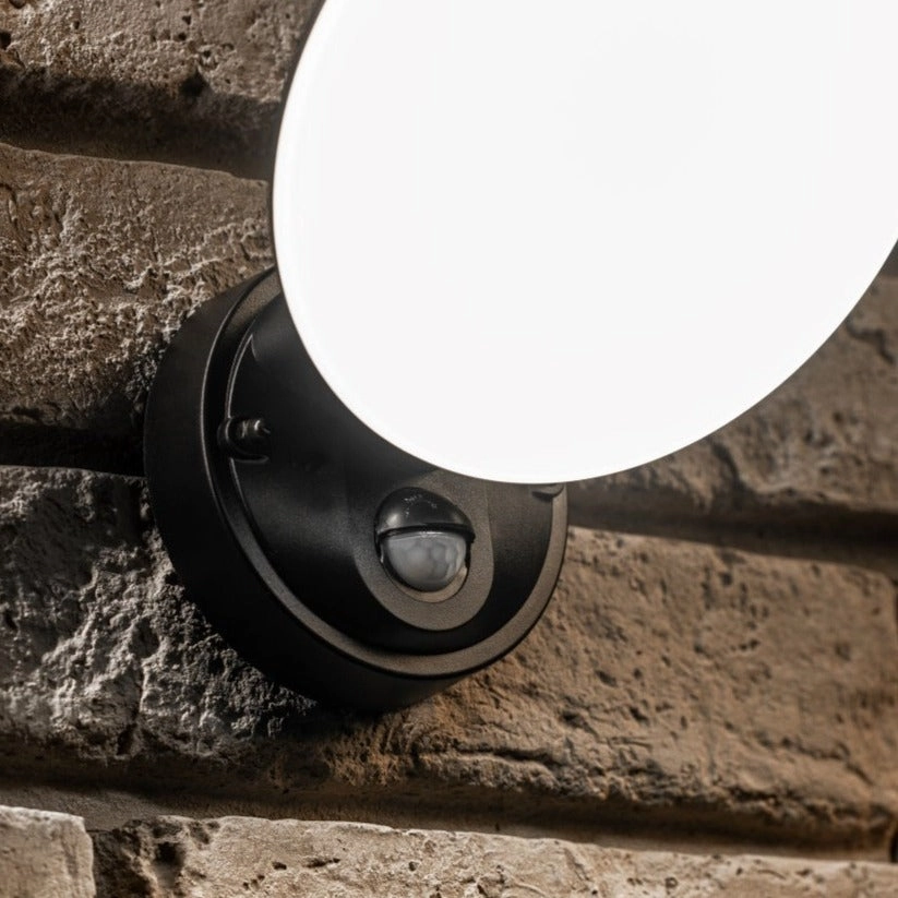 CGC EZRA Slim Round Black LED Outdoor Wall Light with PIR Motion Sensor 10W 1000lm 4000k Natural White LED