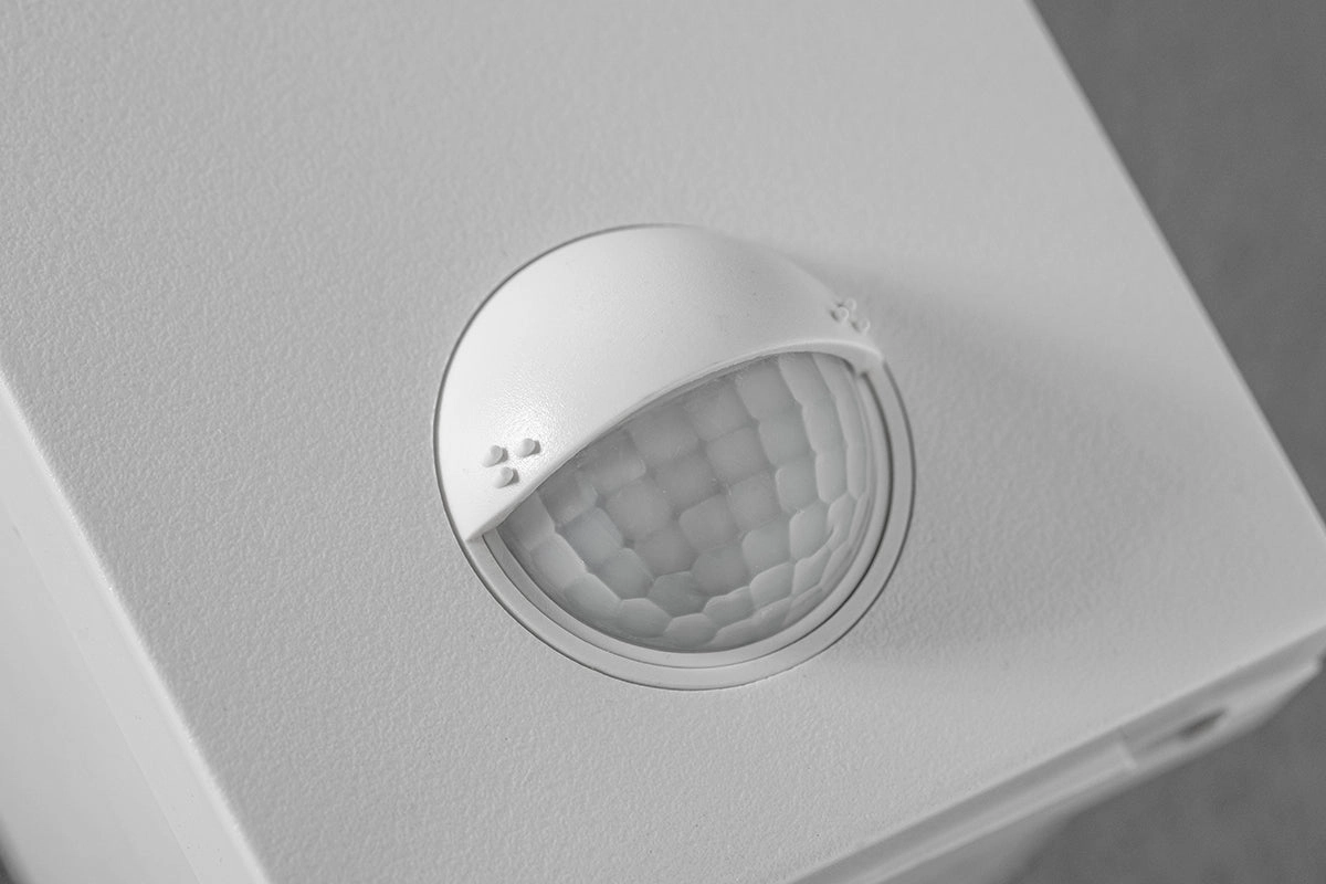 CGC PARIS White LED Curved Outdoor Wall Light With Motion Sensor