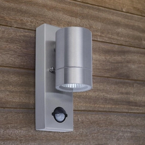 CGC SONIA Stainless Steel Single Outdoor Light With Motion SensorWeatherproof outdoor lighting