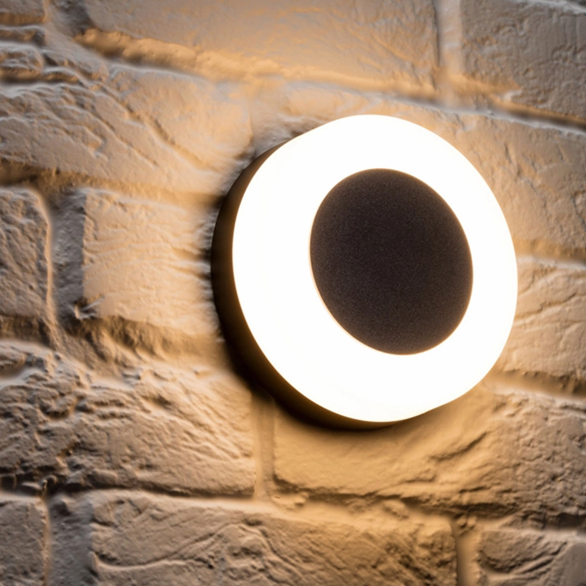 CGC TWISTER Black / White Round LED Light