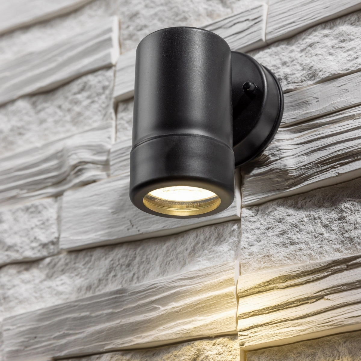 CGC VALENTINE Black Outdoor Single Spot Wall LightOutdoor wall sconces with motion sensor