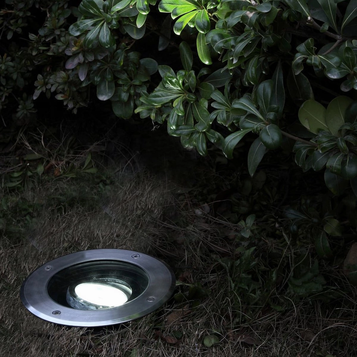 CGC YARA Silver Angled Compact Recessed Outdoor Ground LightSolar deck post cap lights