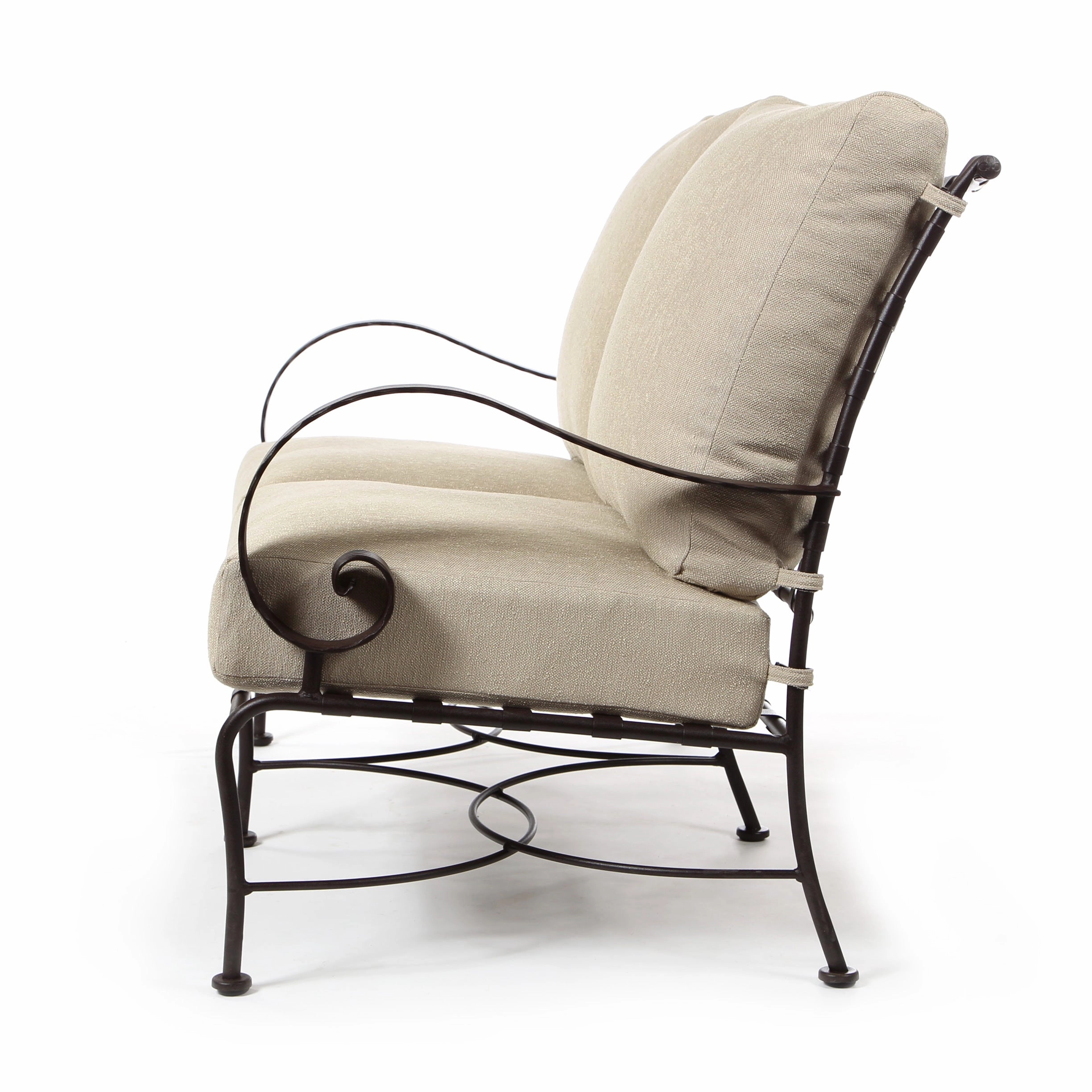 Classico Love Seat