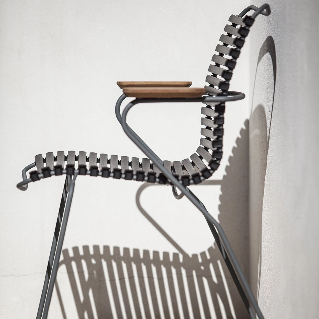 Click Outdoor Dining Chair w/ Armrests