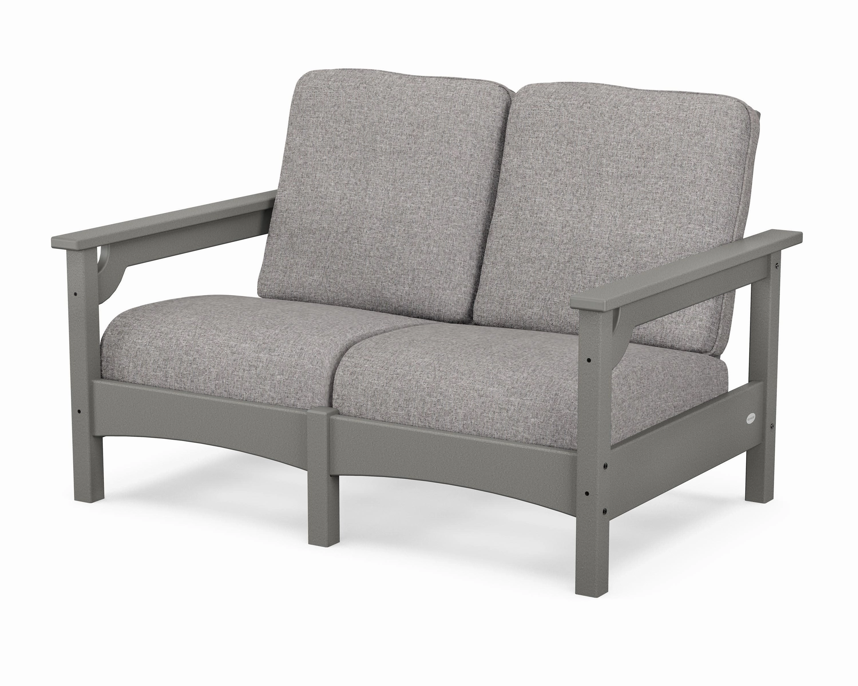 Club Loveseat