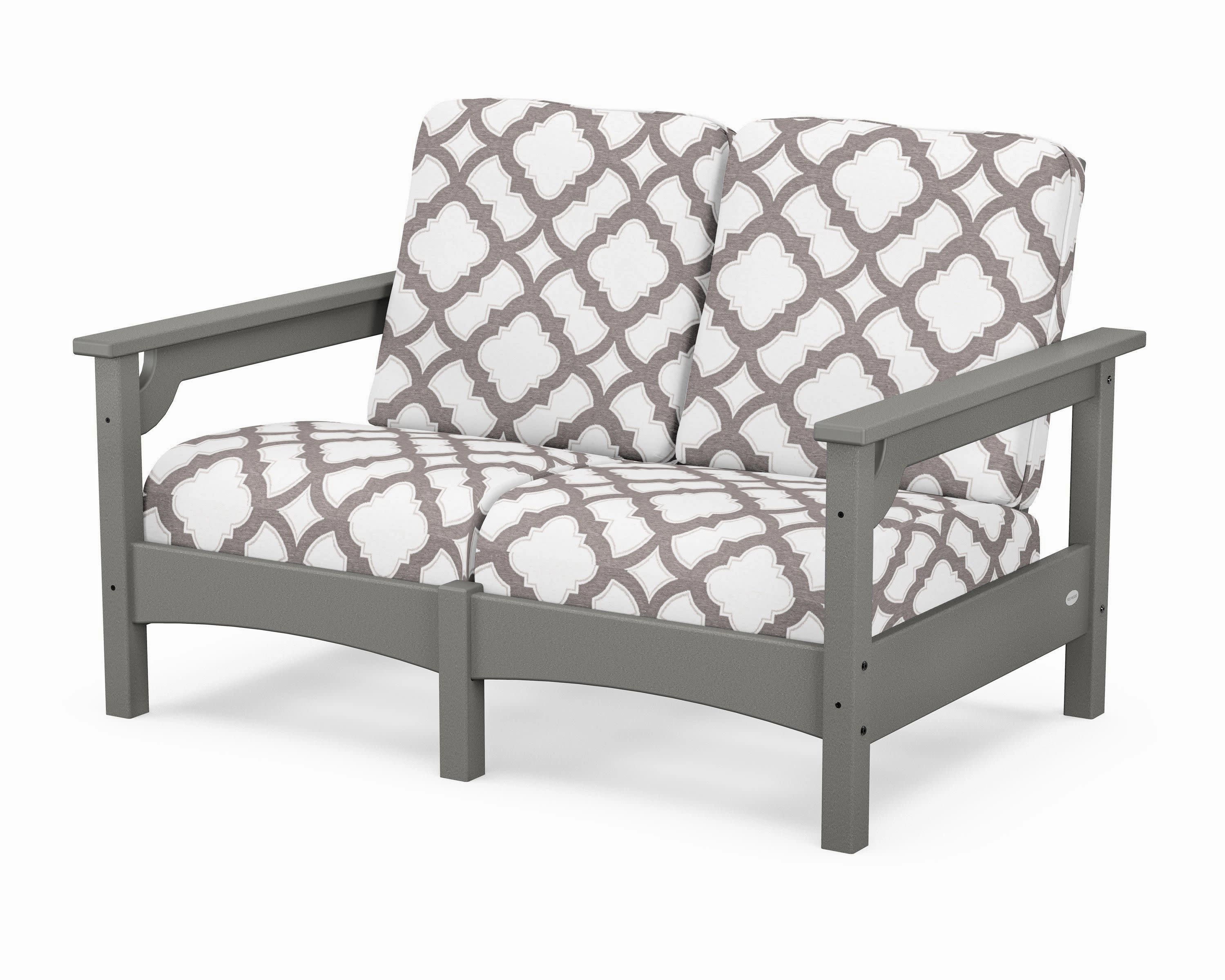 Club Loveseat