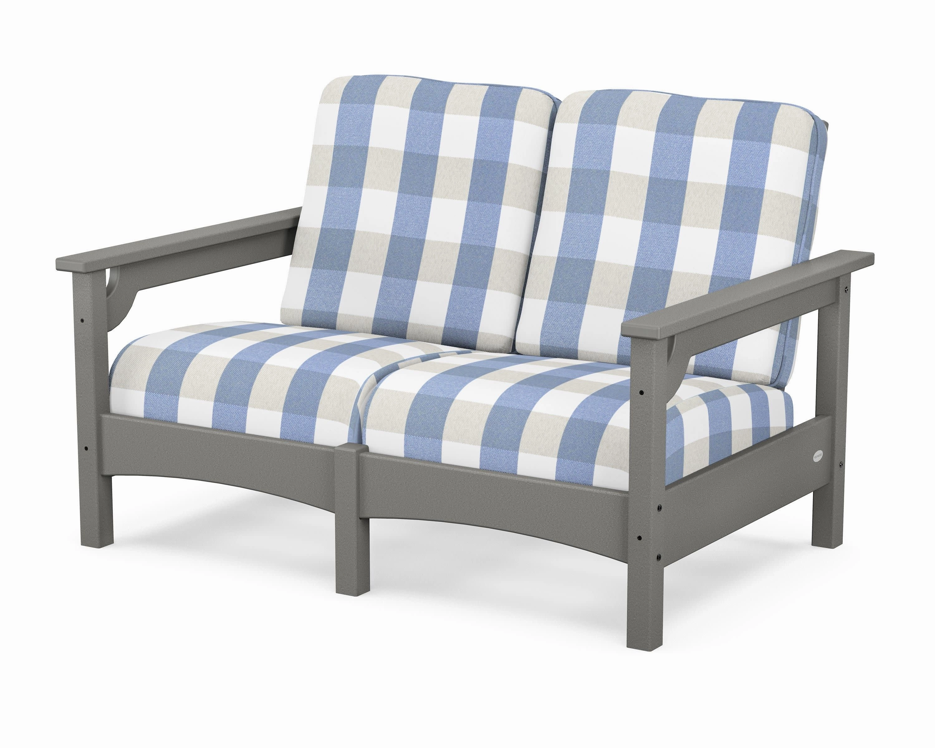 Club Loveseat