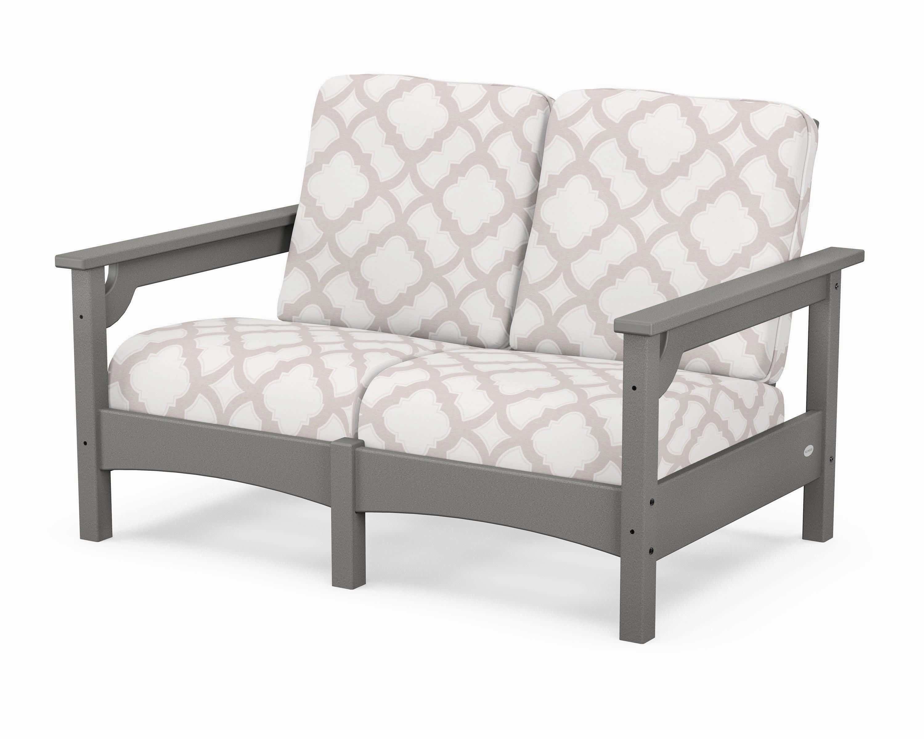 Club Loveseat