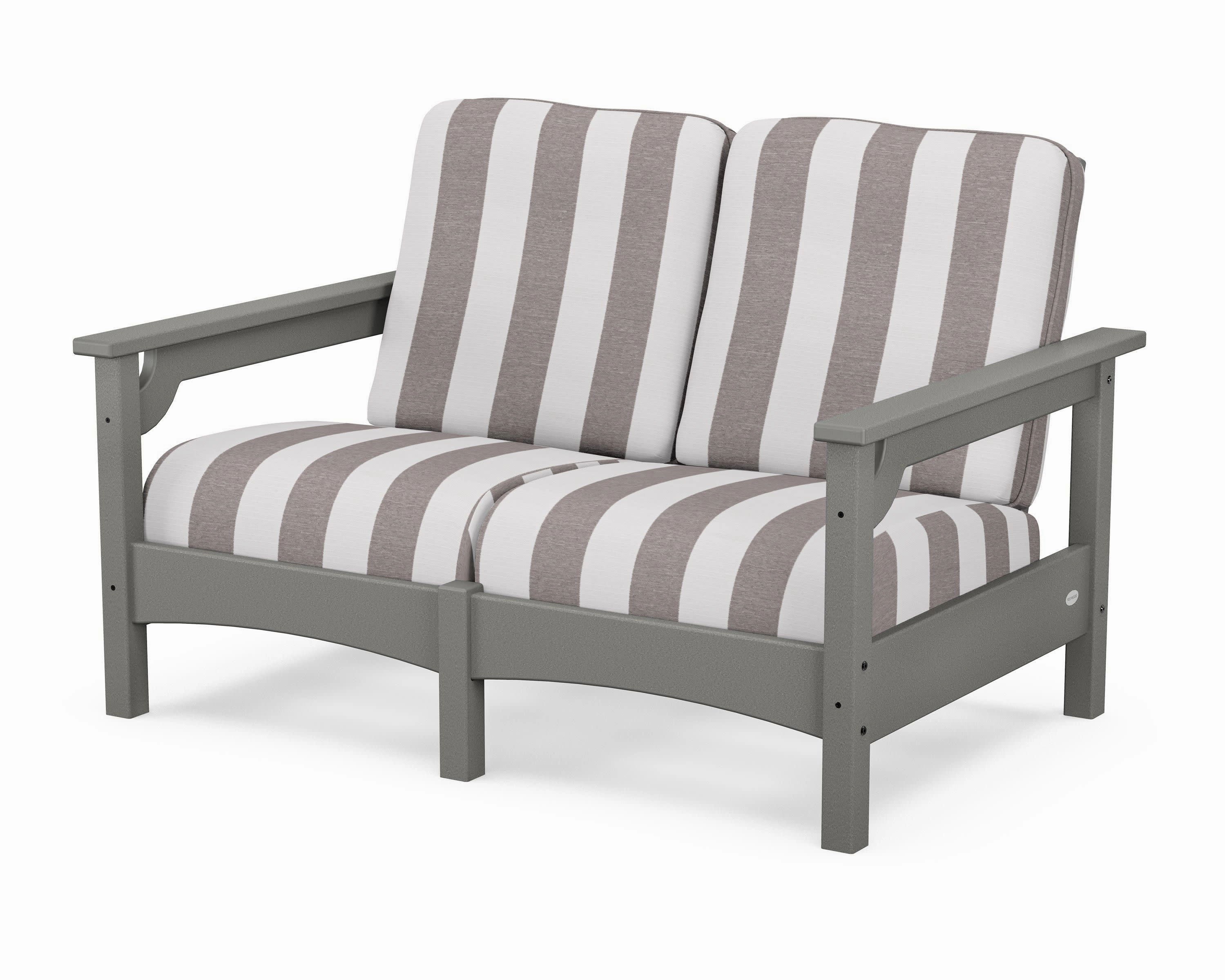 Club Loveseat