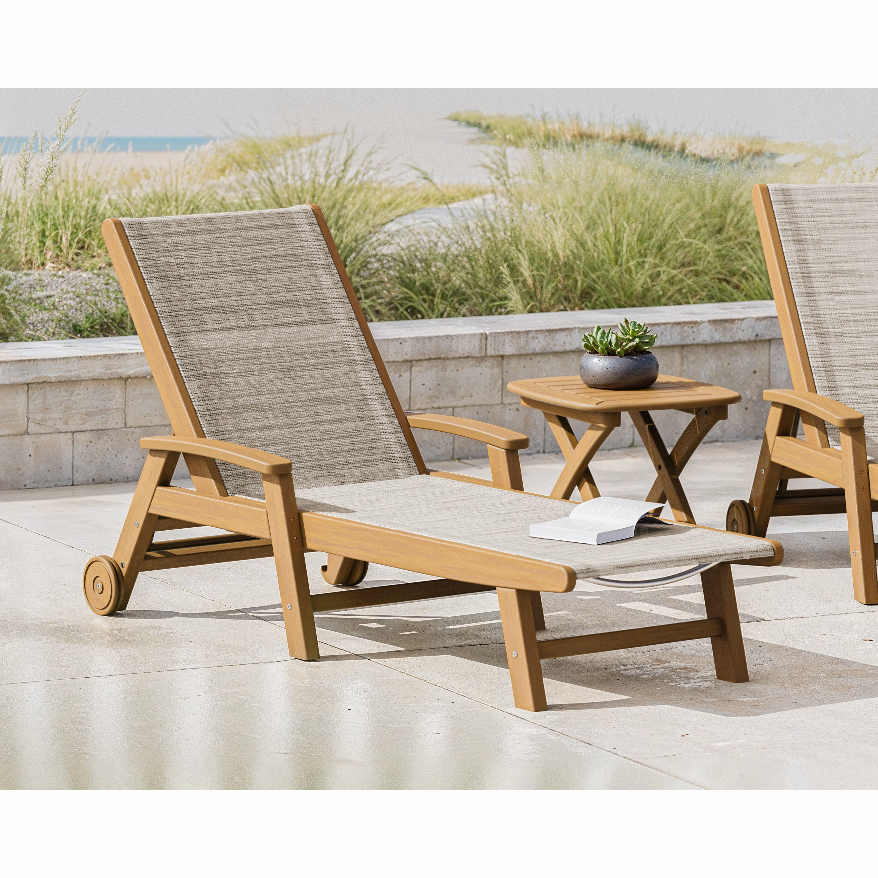 Coastal Chaise with Wheels