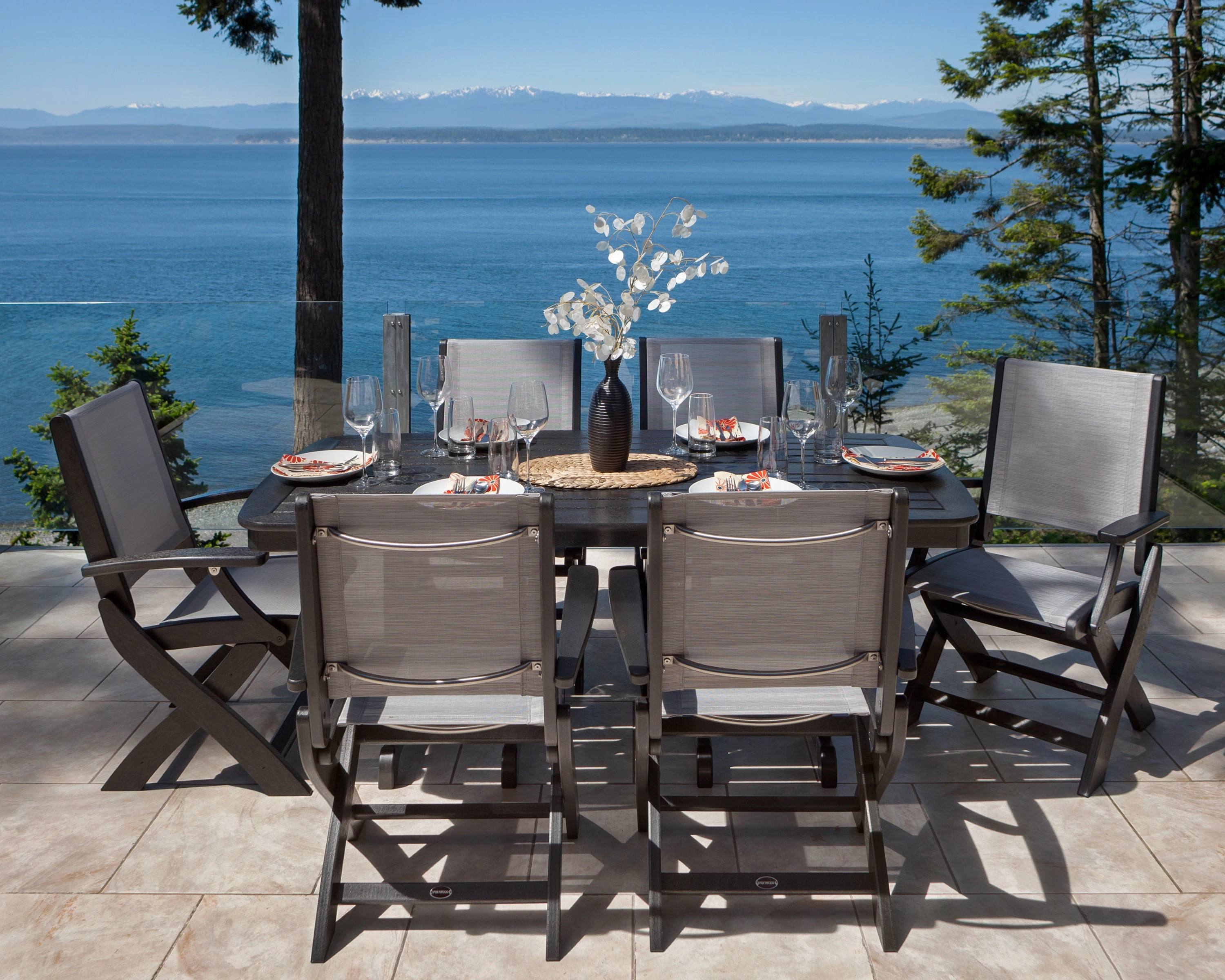 Coastal Folding Arm Chair 7-Piece Dining Set