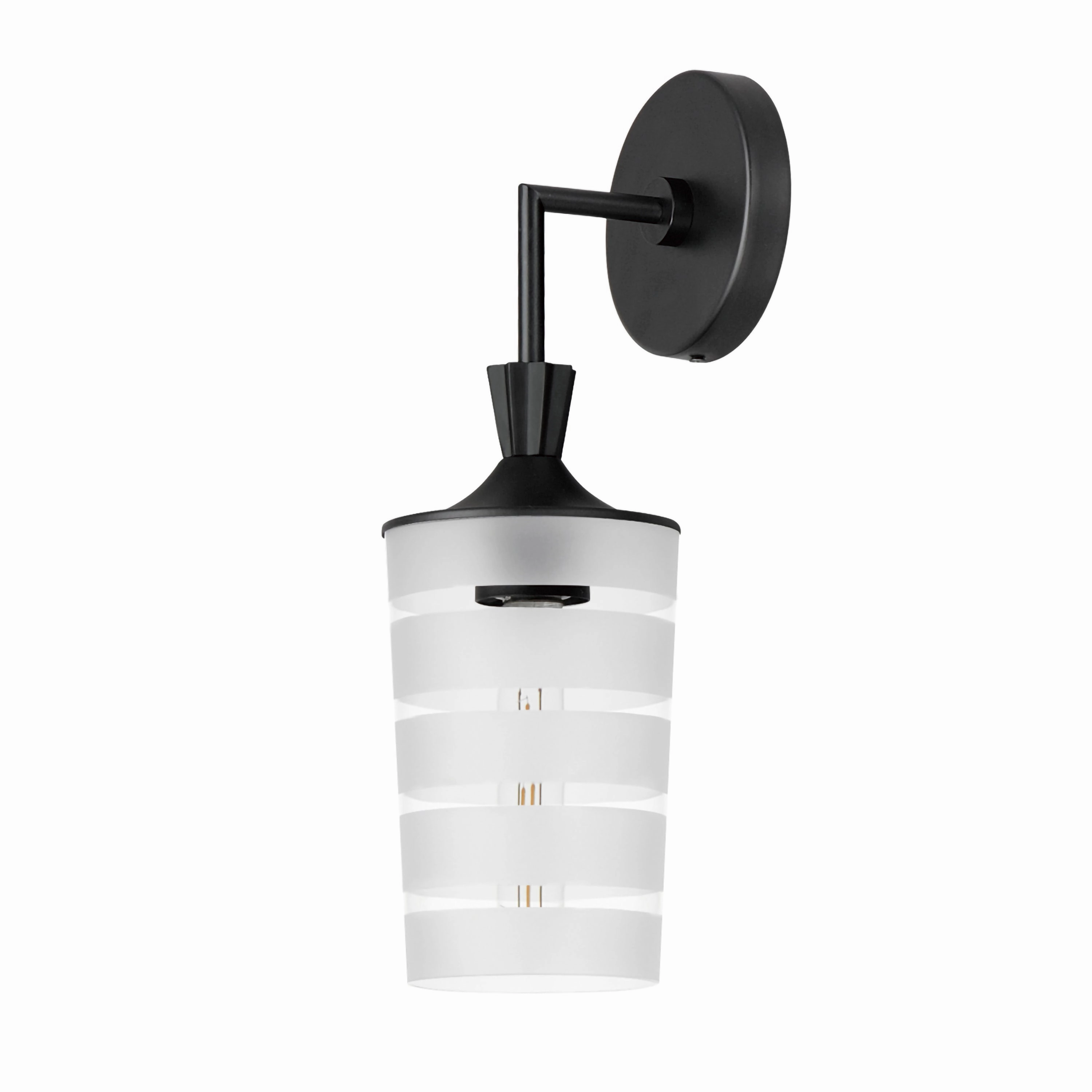 Copacabana Outdoor Wall SconceWeatherproof outdoor lighting
