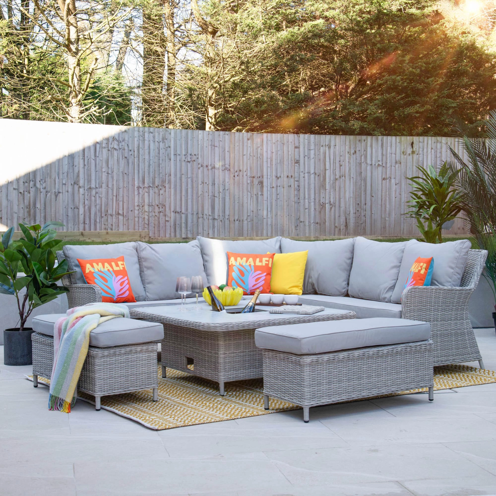Coral Bay - Square Royal Corner Bench Set In Light Grey Rattan & Ceramic TopPE rattan outdoor lounge chair set