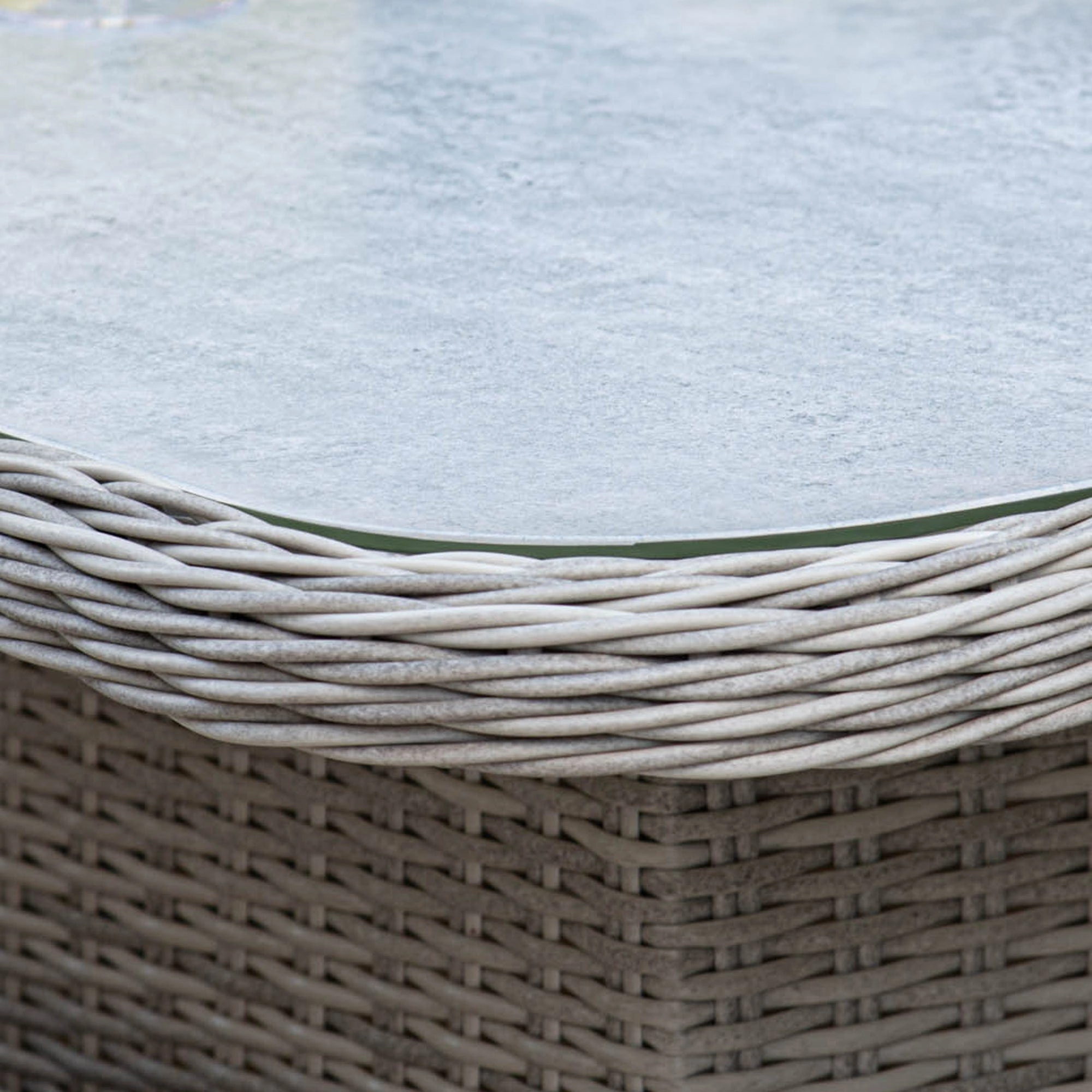 Coral Bay - Square Royal Corner Bench Set With Fire Pit In Light Grey Rattan & Ceramic Top