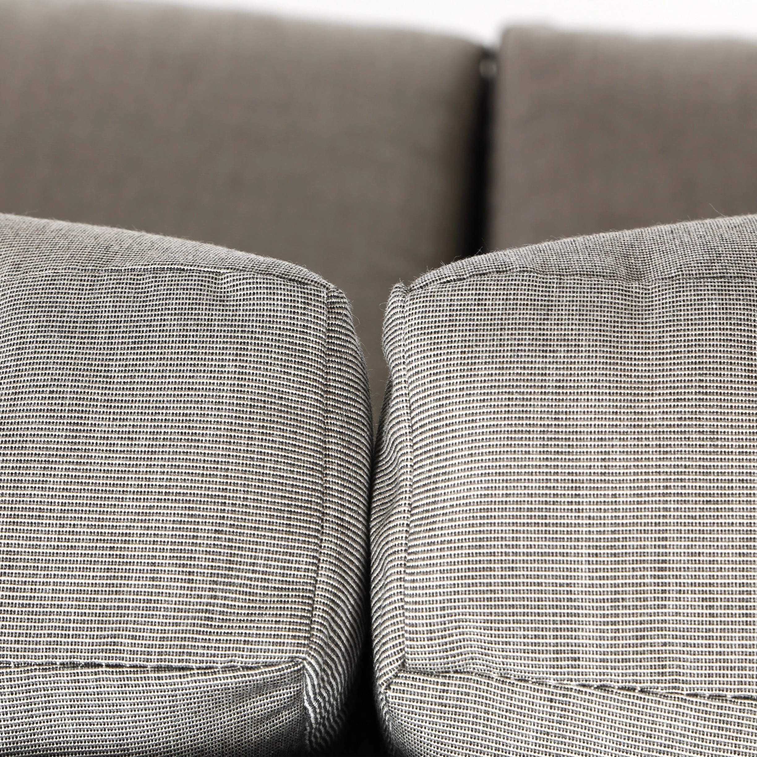 Costa Loveseat