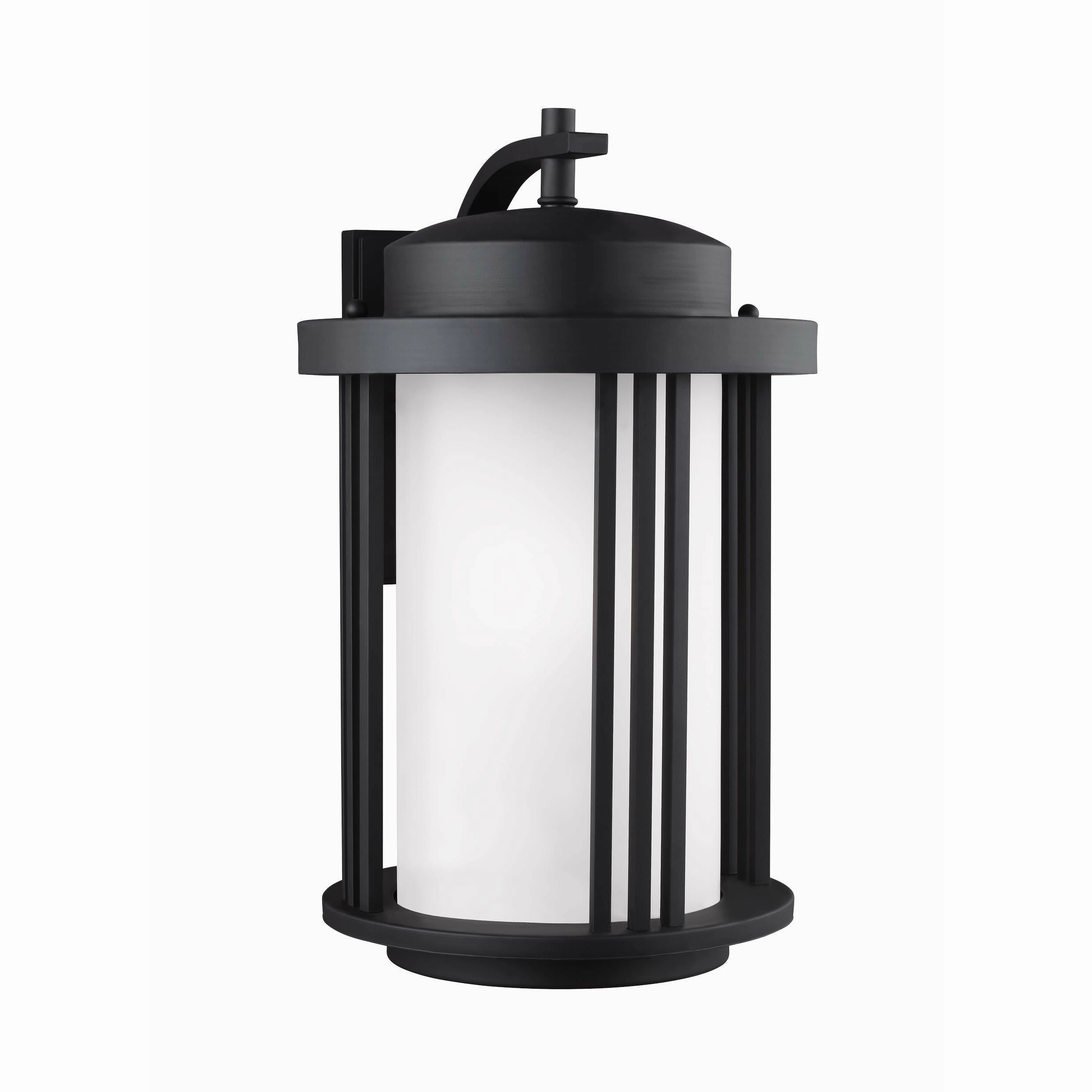 Crowell Large 1-Light Outdoor Wall Light (with Bulb)Weatherproof outdoor lighting