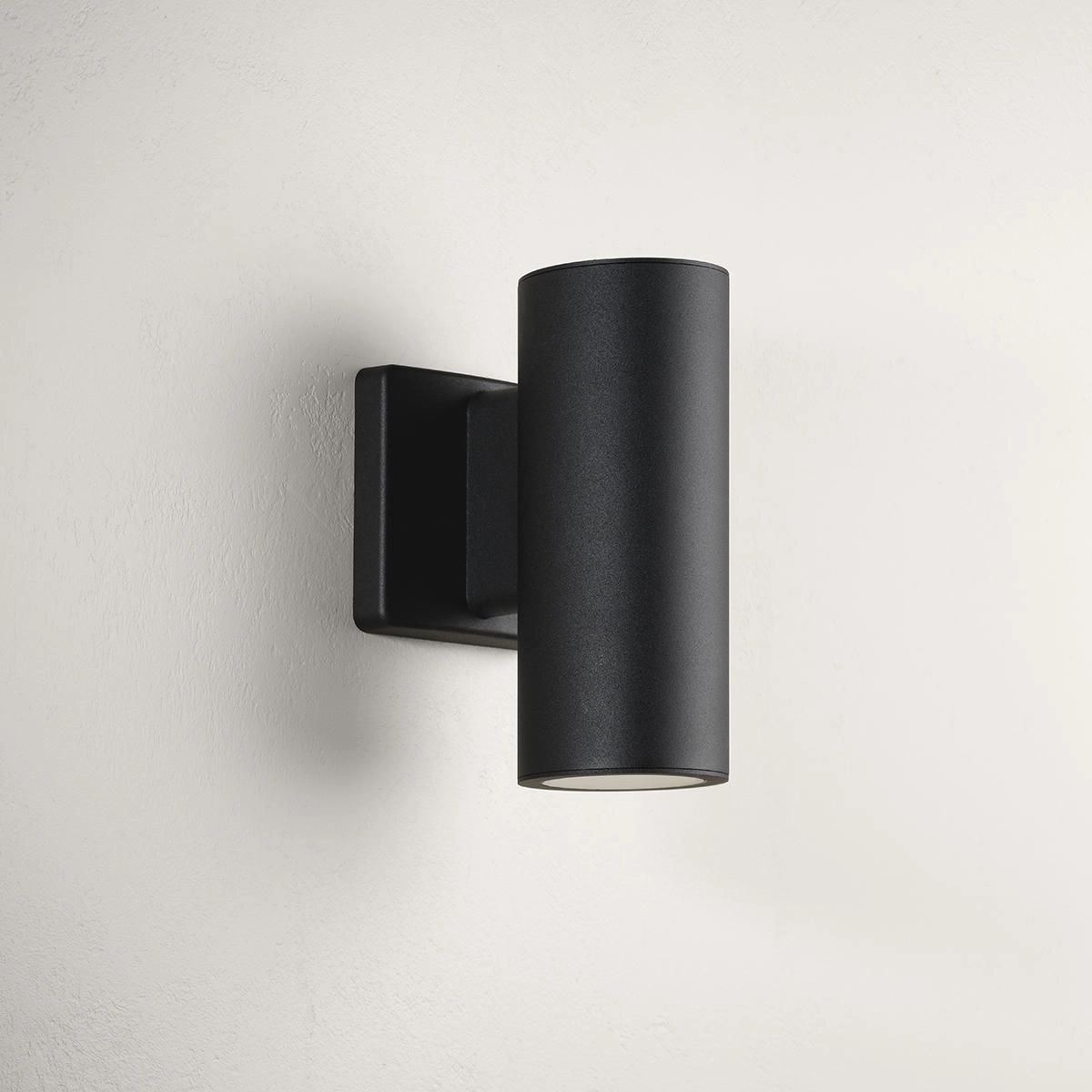 Cylinders LED Wall Mount Black