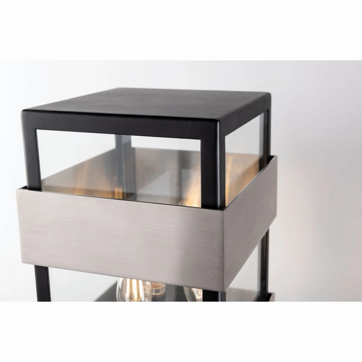 Dana Point Outdoor Wall Light