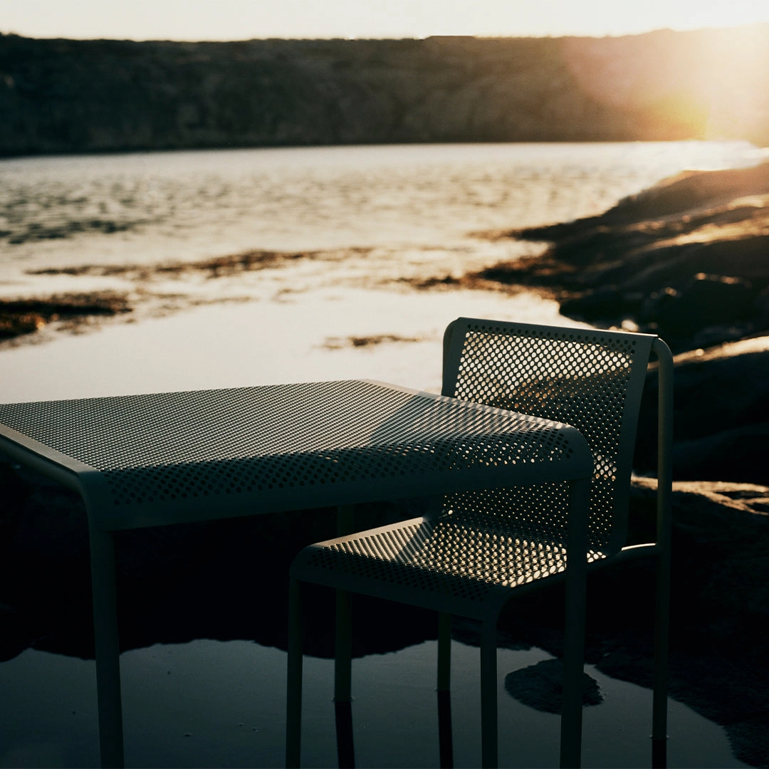 Dapple Dining Table - Square