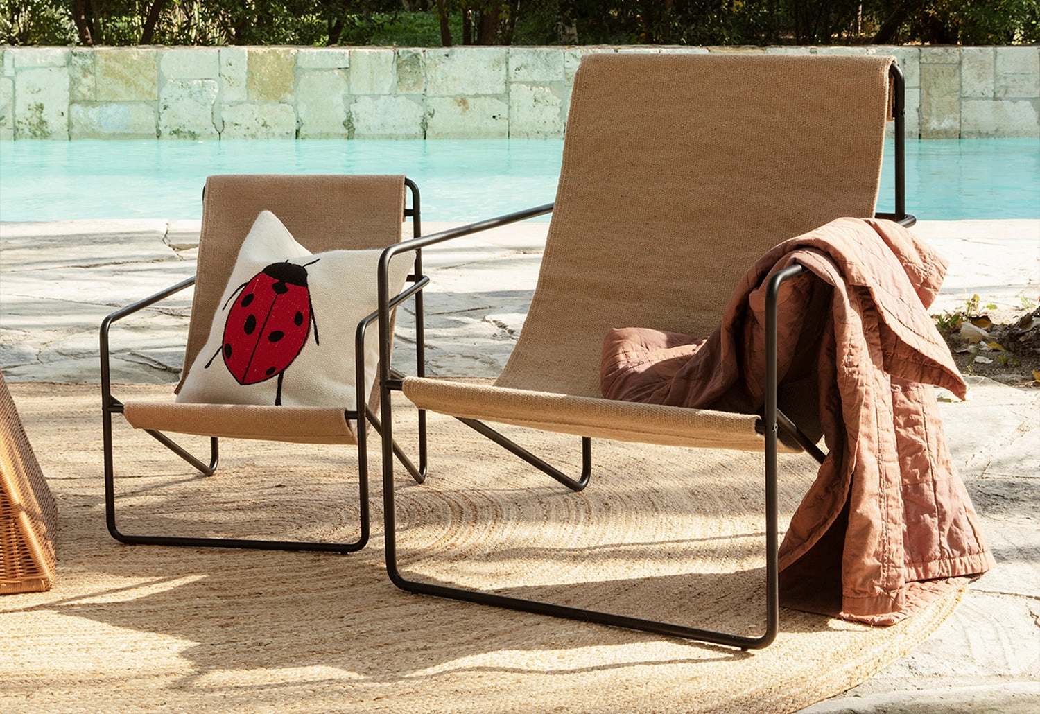 Desert Lounge Outdoor Chair