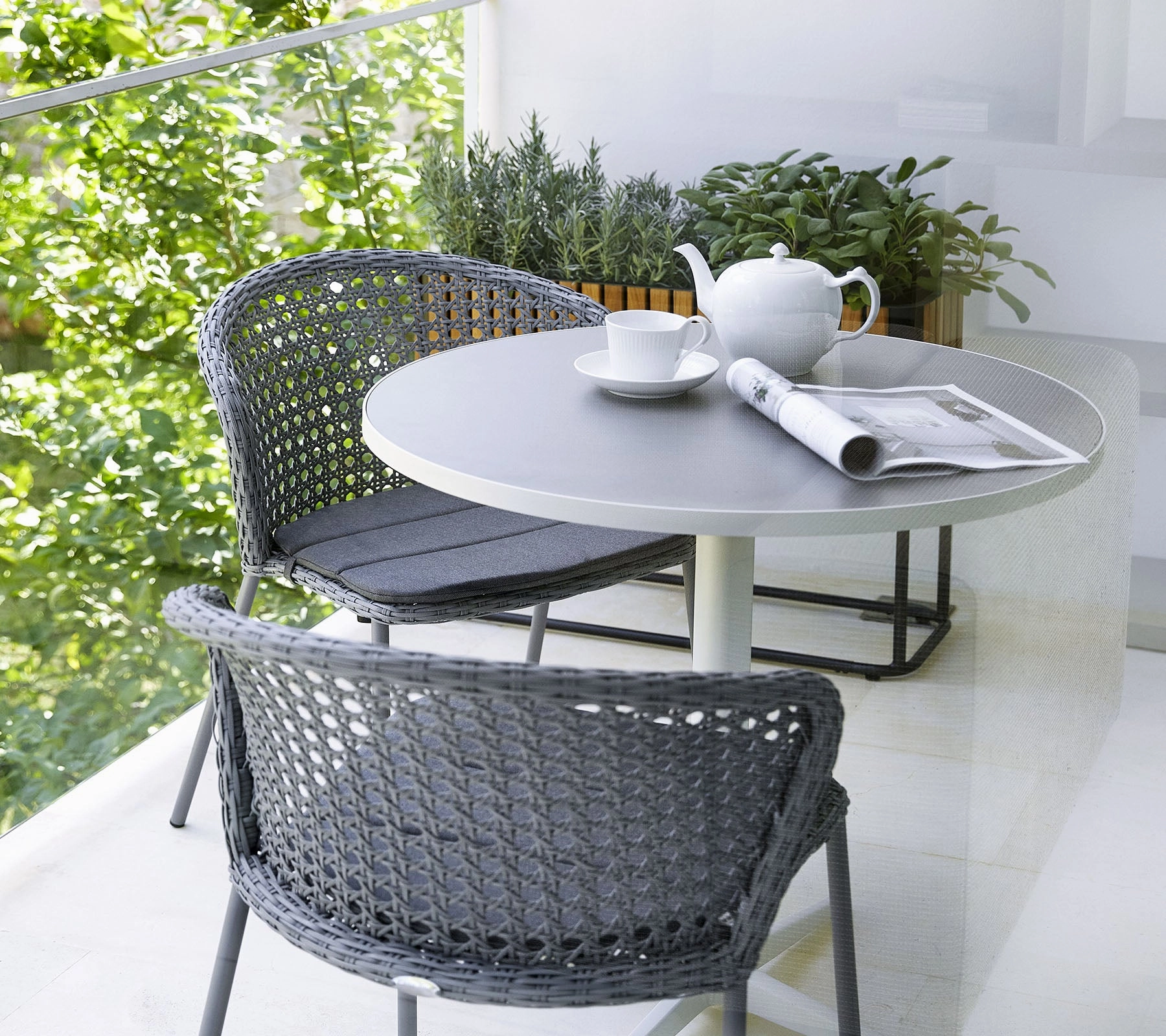 Drop caf table dia. 75 cm