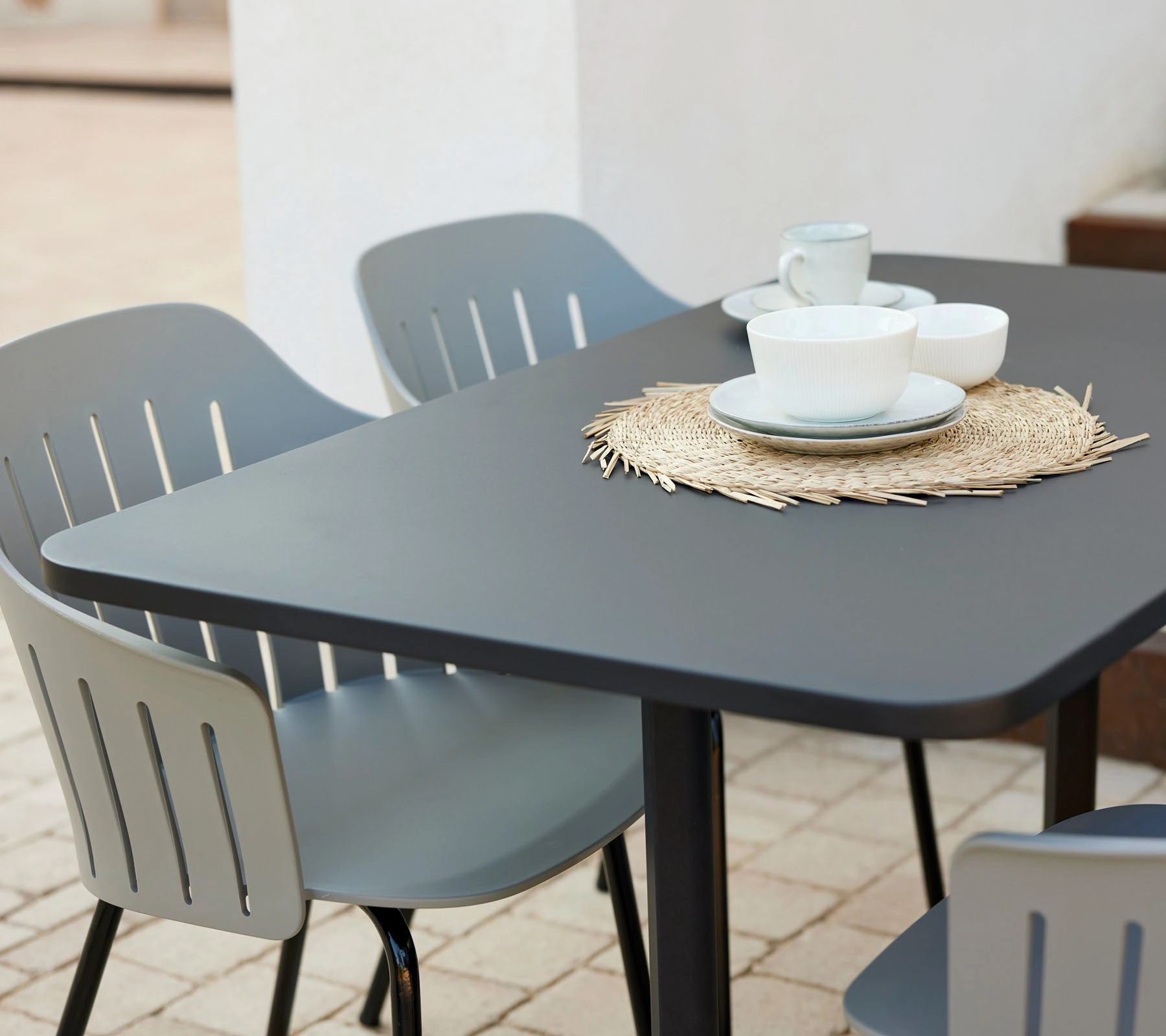 Drop caf table